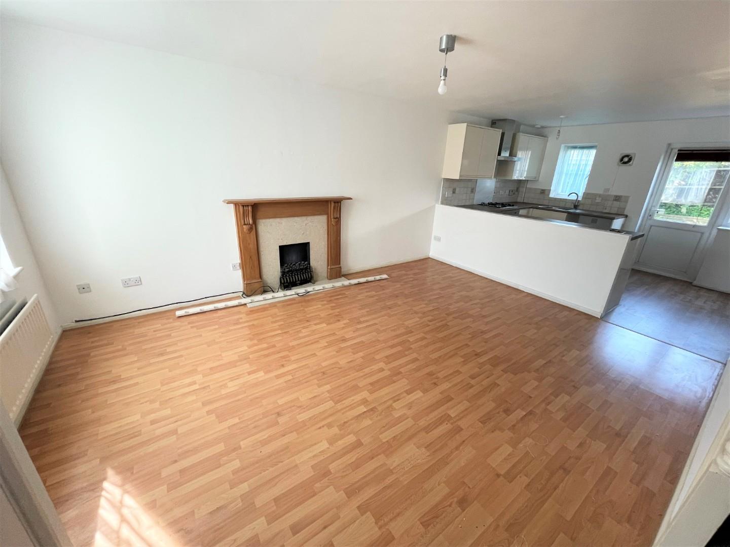 Longfield Avenue, Mill Hill